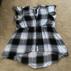 Long high low plaid tee